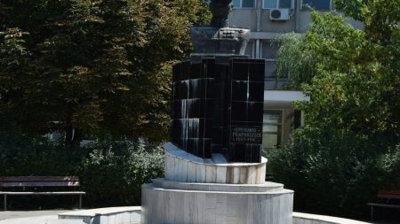BUSTUL GENERALULUI DAVID PRAPORGESCU